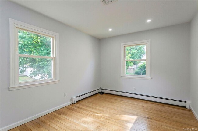 Building Photo - 256 Columbus Ave