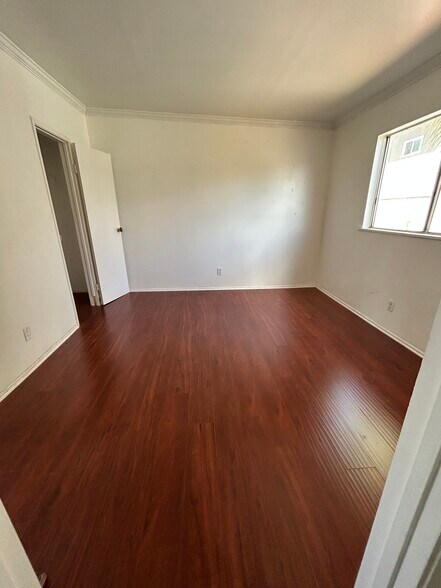 3rd room (large) with small closet room with door - 1156 N Chicago St