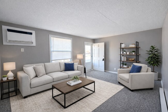 Building Photo - 108 Tandy Dr