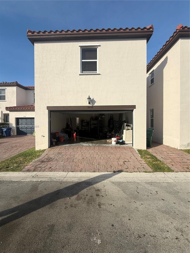 Building Photo - 9444 SW 171st Ct