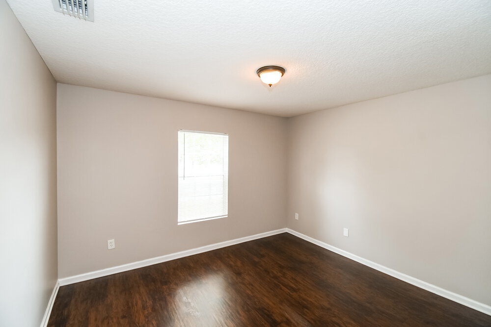 Building Photo - 11266 Silver Key Dr