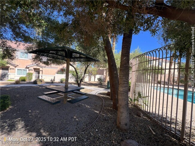 Building Photo - 2092 Scanlon Ferry Ct