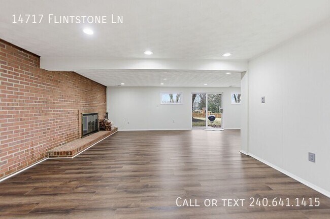 Building Photo - 14717 Flintstone Ln