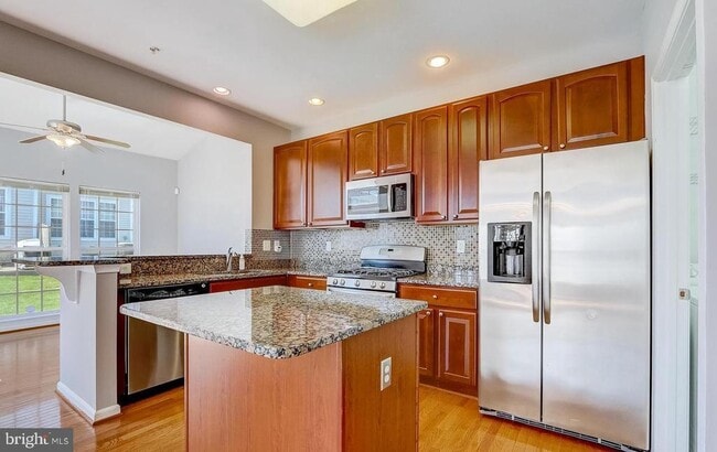 Building Photo - 1709 Hayle Dr