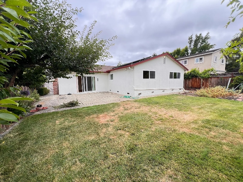 Building Photo - 2880 Freeman Pl