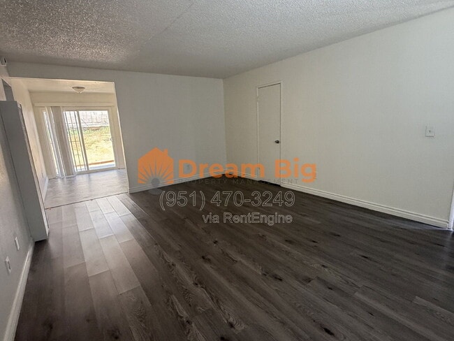 Building Photo - 245 Maryknoll Dr