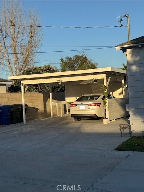 Building Photo - 10833 Arrowood St