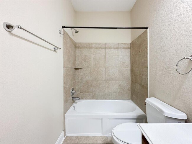 Building Photo - 83 Buck Trail Pl