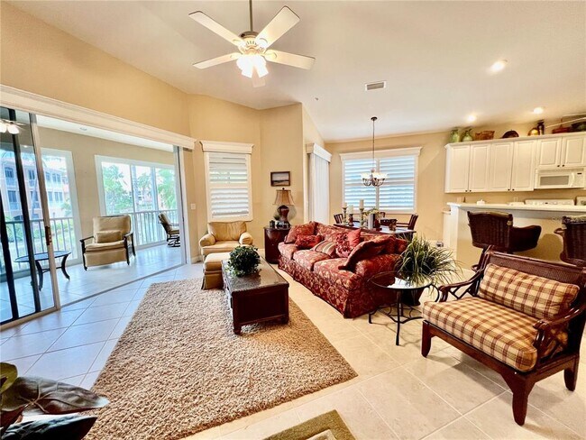 Building Photo - 3304 Sunset Key Cir