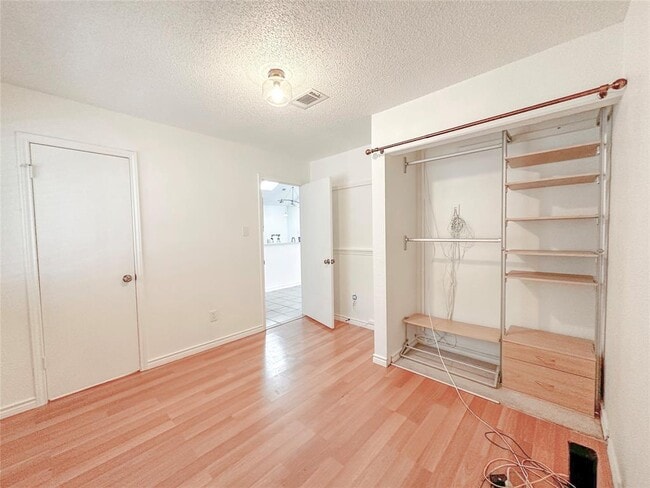 Building Photo - 14231 Anita Marie Ln