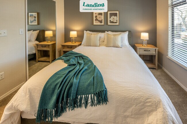 Building Photo - 3636 E Inverness Ave