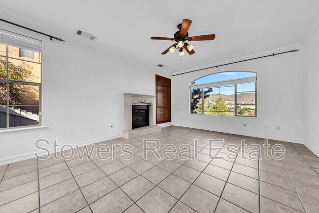 Building Photo - 6044 Claret Ct