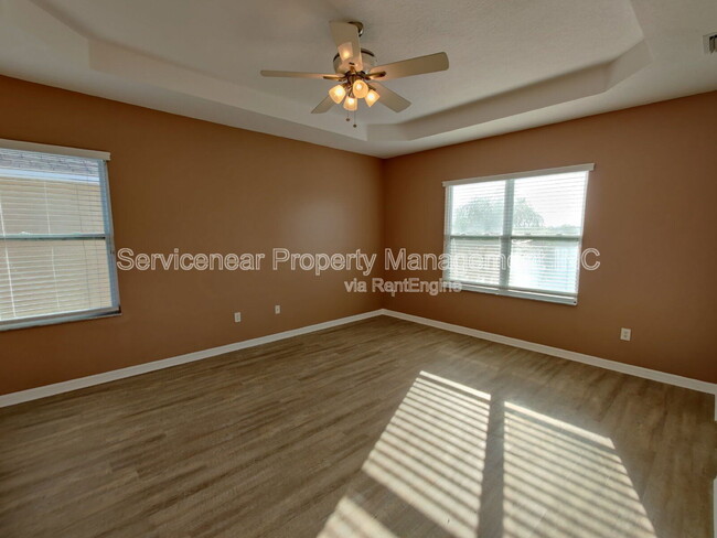 Building Photo - 7801 Seafield Ln