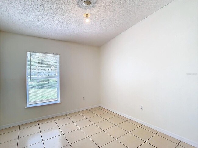 Building Photo - 10155 Laxton St