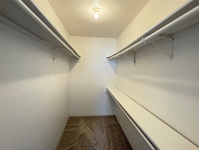 Building Photo - 6500 Sands Point Dr