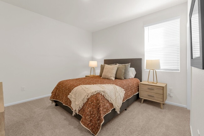 Building Photo - 26813 E Archer Ave