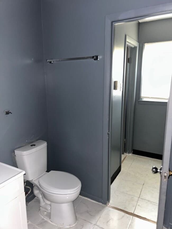 Building Photo - 954 Spruce St