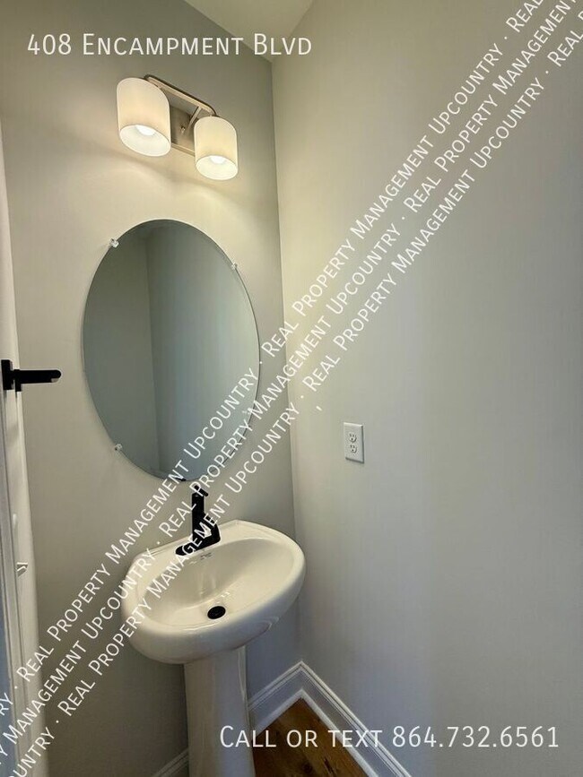 Building Photo - 408 Encampment Blvd