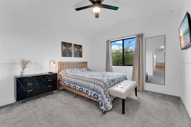 Building Photo - 3374 NW 5th St