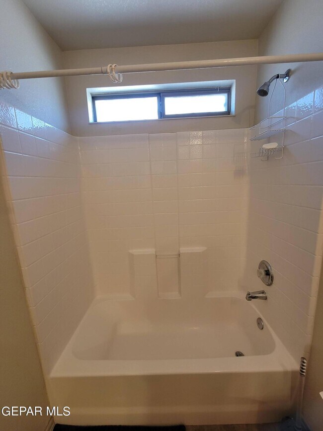 Building Photo - 14267 Pacific Point Dr