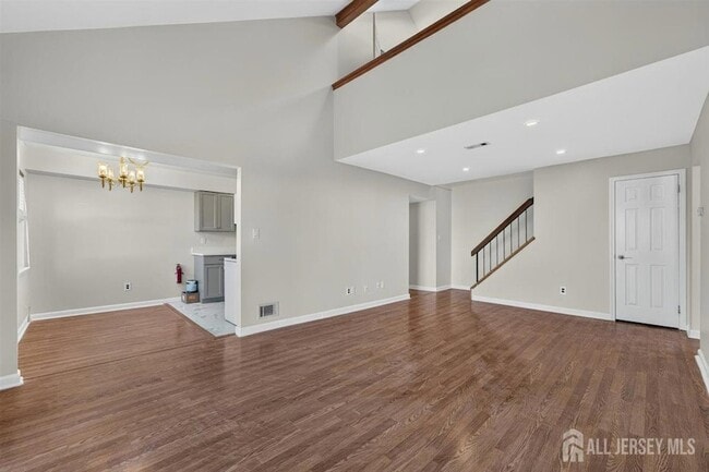Building Photo - 94 Beverly Hl Ter