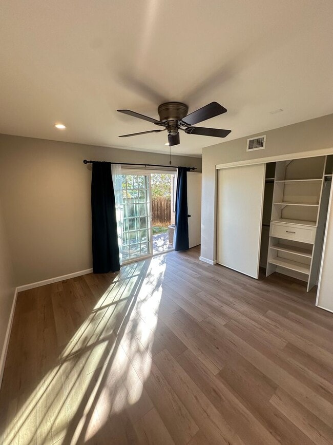 Building Photo - 2BR/1.5BA 2-story condo in El Cajon, gated community with sparkling pool, 2 car attached garage, ...