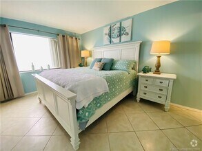 Building Photo - 9400 S Ocean Dr