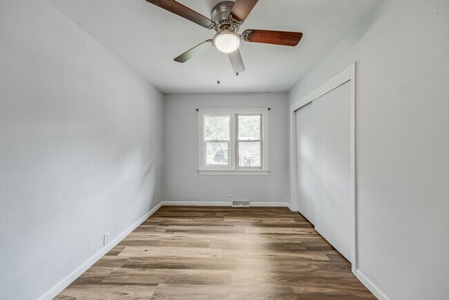 Building Photo - Move-In Ready 4 Bedroom Home in the Heart of Champaign
