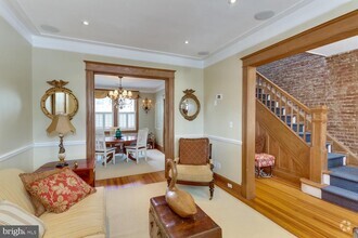 Building Photo - 1654 33rd St NW