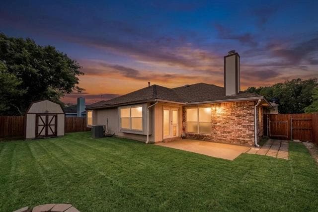 Building Photo - 4958 Briar Oaks Ln