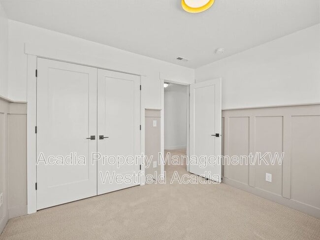 Building Photo - 136 N Desert Sage Dr