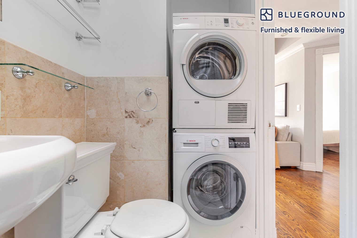 Building Photo - 562 Hudson St