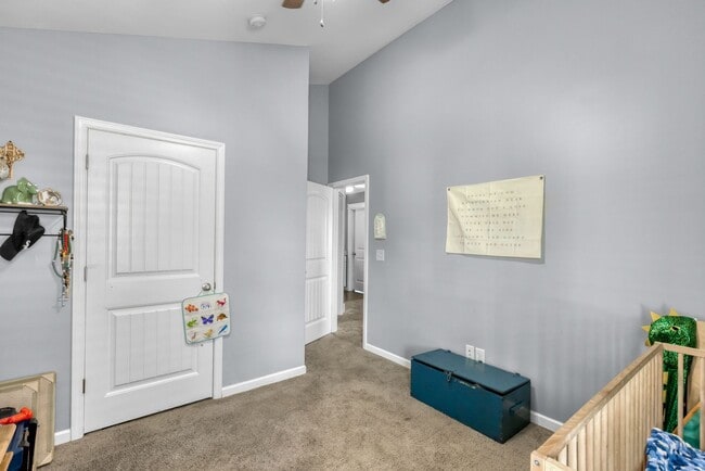 Building Photo - Spacious 4 Bedroom Home in Auburn