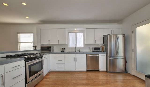 Building Photo - 5529 Raber St