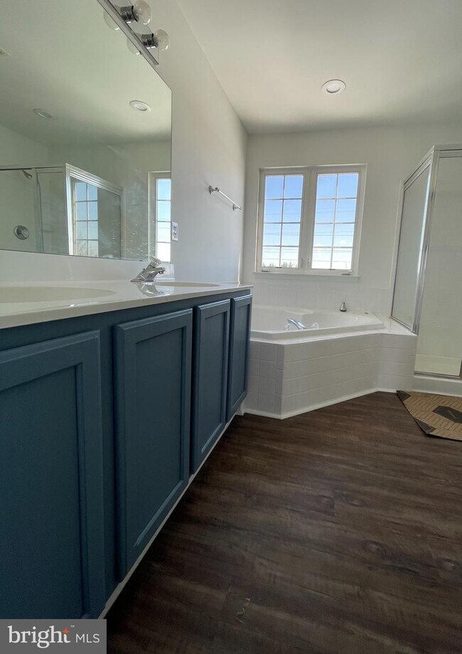 Building Photo - 222 Drawyers Dr