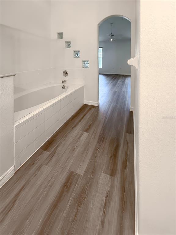 Building Photo - 129 Garberia Dr