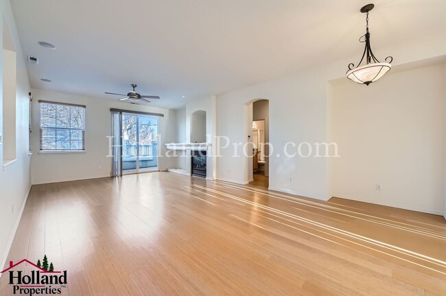 Building Photo - Charming 2-Bedroom Condo with Premium Feat...