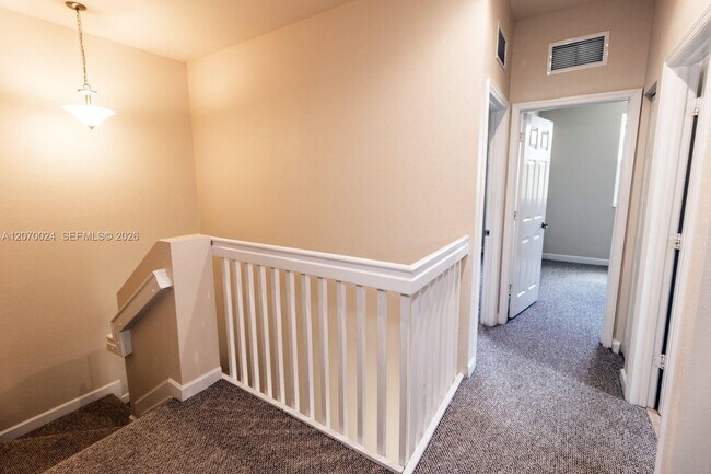 Building Photo - 9362 SW 171st Ct