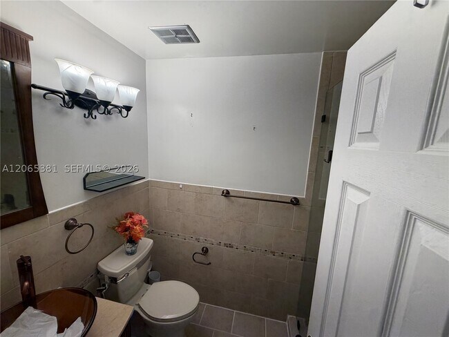 Building Photo - 3613 SW 112th Pl