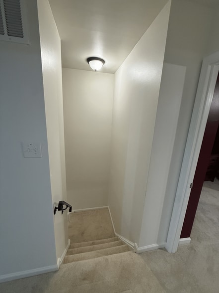 Stairwell - 7627 Glenolden Pl