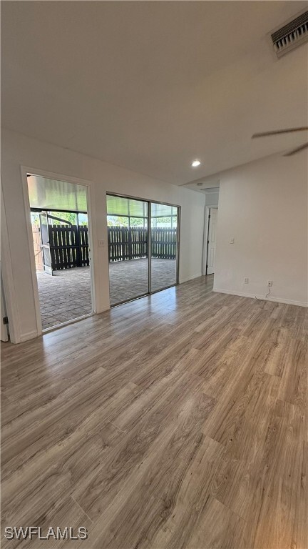 Building Photo - 5620 Foxlake Dr