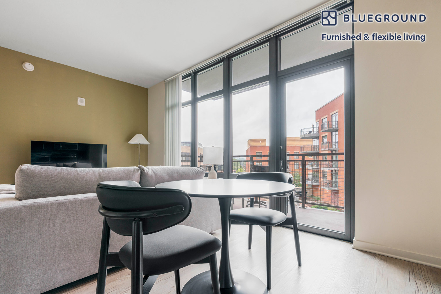 Building Photo - 1128 N Irving St