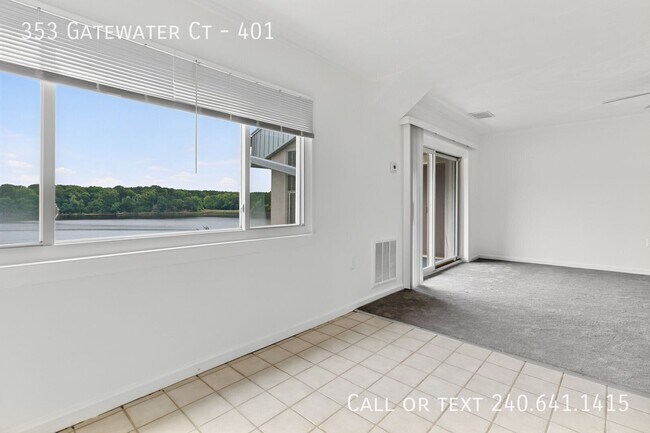 Building Photo - 353 Gatewater Ct