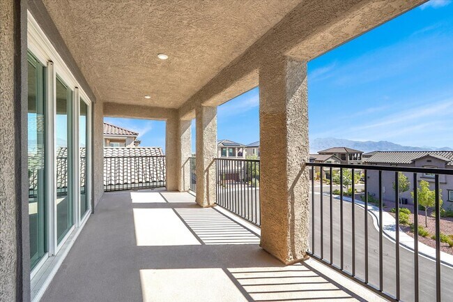 Building Photo - 8033 Skye Foxx St
