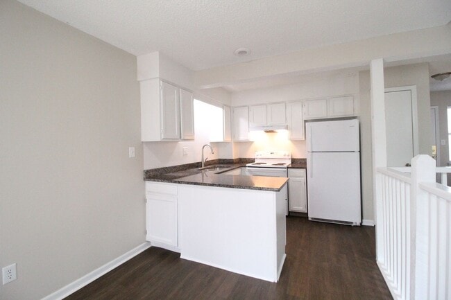 Building Photo - April FREE On This Fully Remodeled 2 Bedroom 1.5 Bath Duplex In Olathe