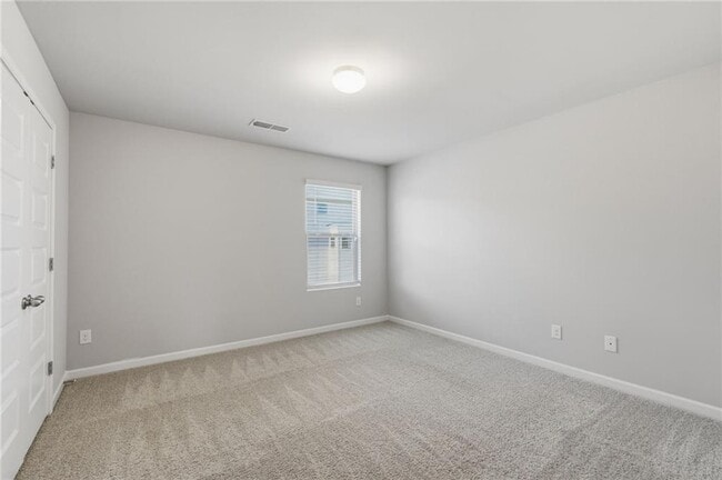 Building Photo - 3237 Cedar Crest Way