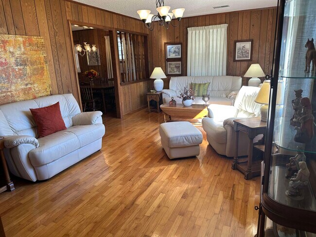 Building Photo - 3285 Munford Giltedge Rd