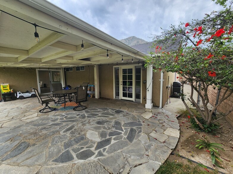 Building Photo - 13969 Wallabi Ave