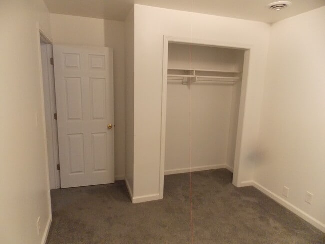 Building Photo - 8795 Main St