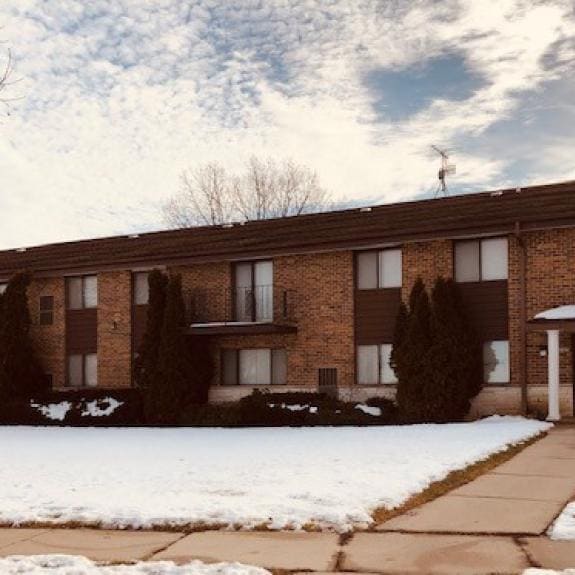 Building Photo - 9401 W Calumet Rd